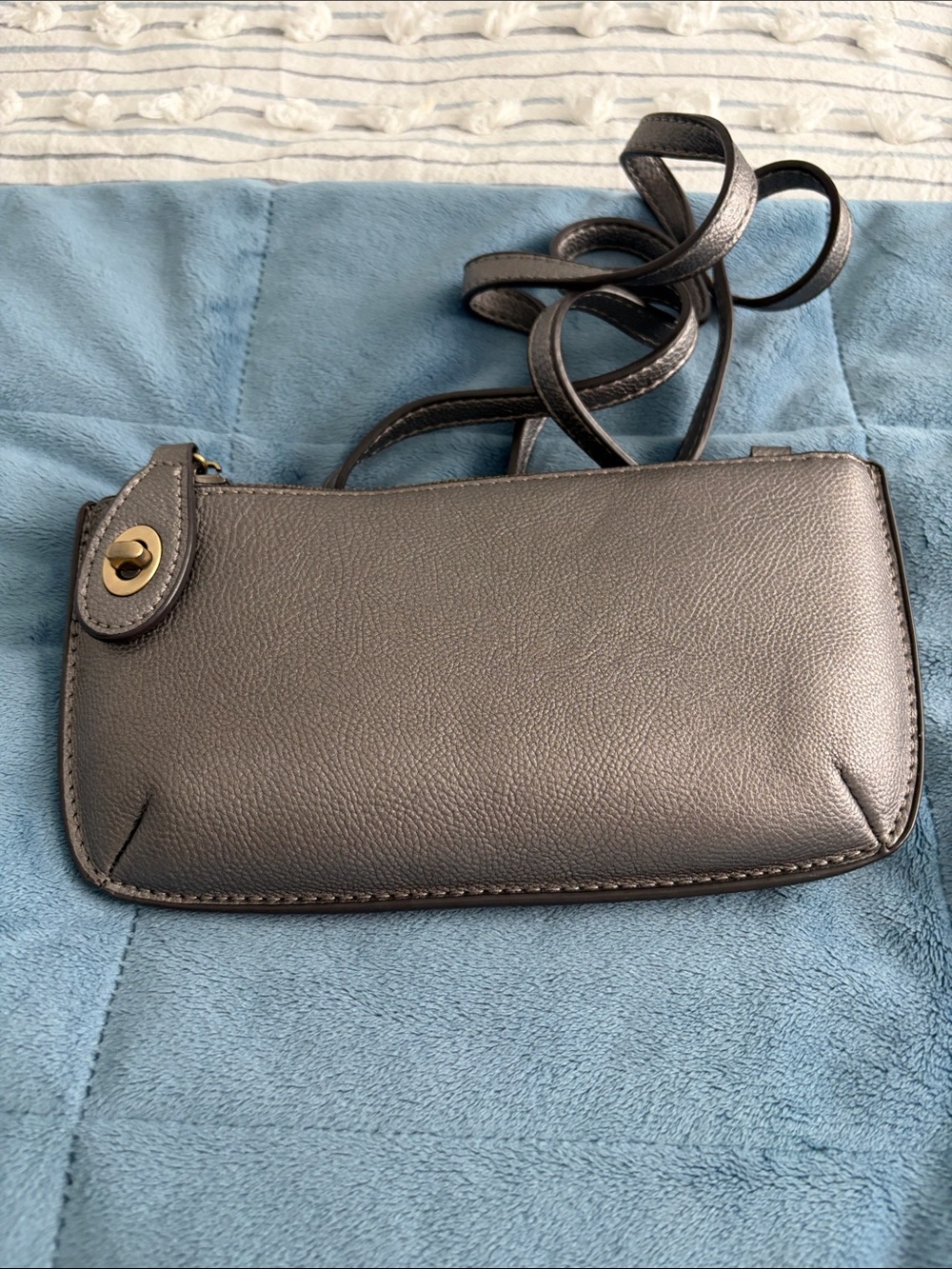 Joy Susan Metallic Gray Pebbled Crossbody Clutch with Strap - Picture 2 of 3